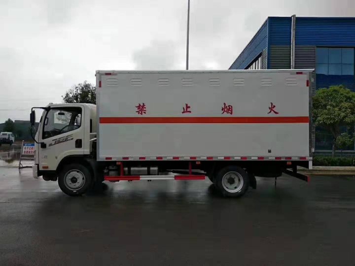 {infotitle}