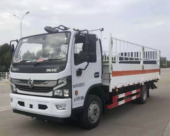 东风凯普特5.2米气瓶运输车